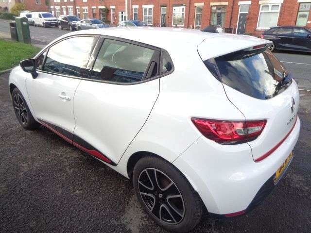 2016 RENAULT CLIO 2016 RENAULT CLIO