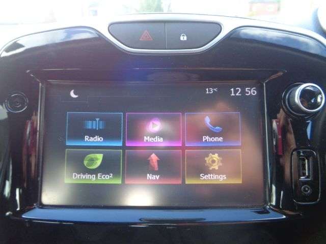 2016 RENAULT CLIO 2016 RENAULT CLIO