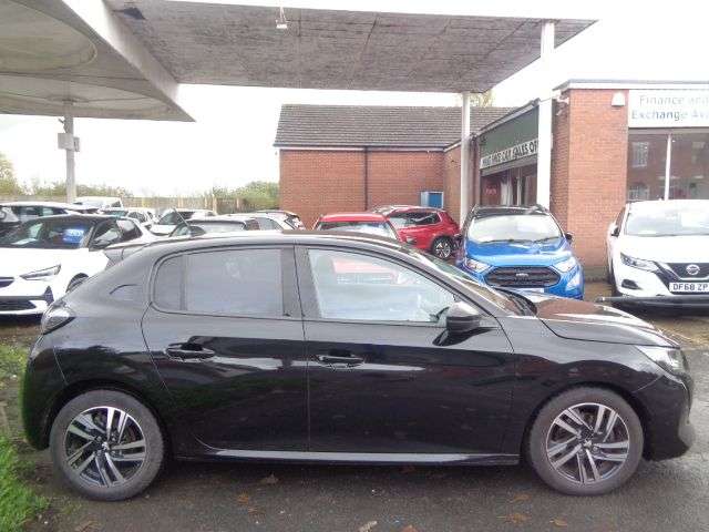 2021 PEUGEOT 208 2021 PEUGEOT 208