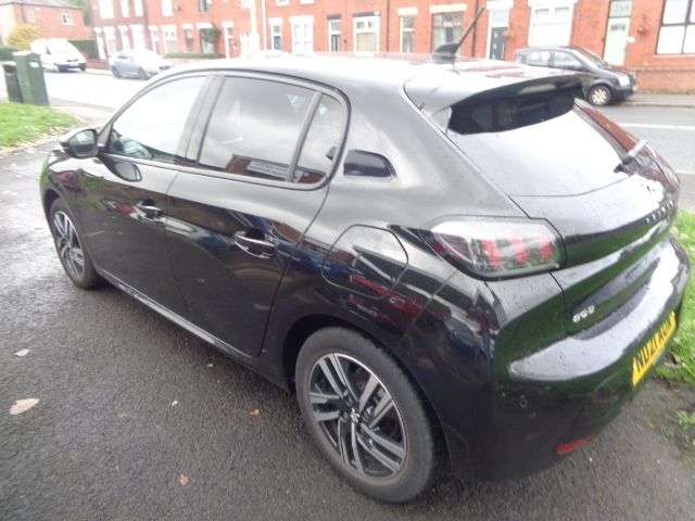 2021 PEUGEOT 208 2021 PEUGEOT 208