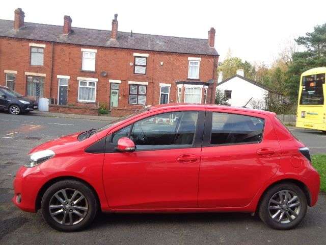 2014 TOYOTA YARIS 2014 TOYOTA YARIS