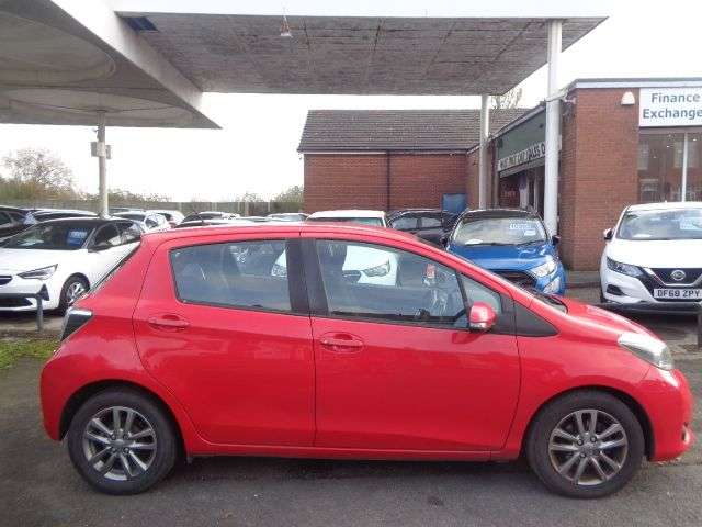 2014 TOYOTA YARIS 2014 TOYOTA YARIS