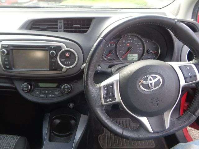 2014 TOYOTA YARIS 2014 TOYOTA YARIS
