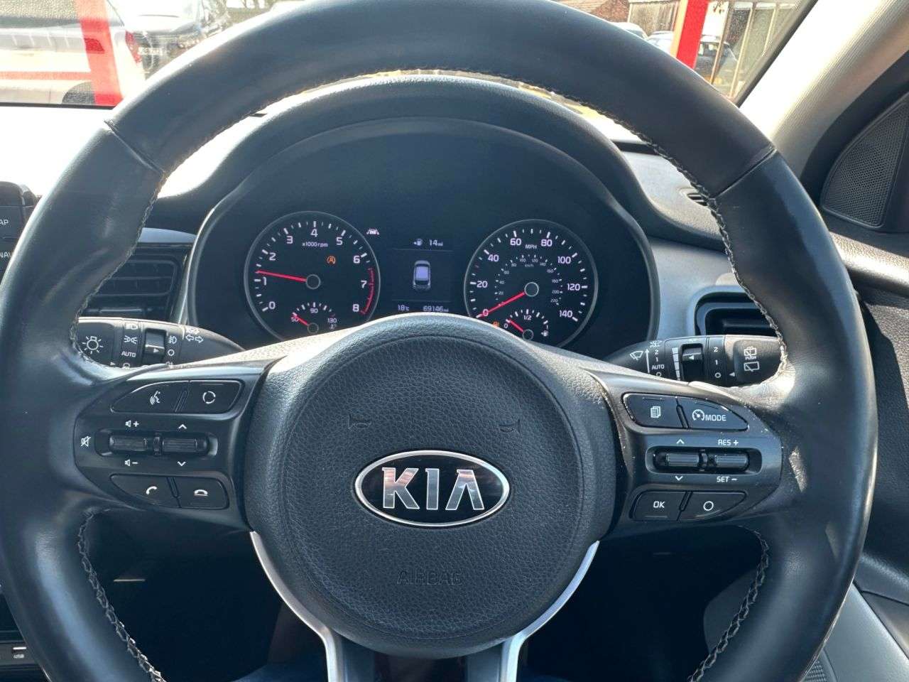 2018 KIA STONIC 2018 KIA STONIC