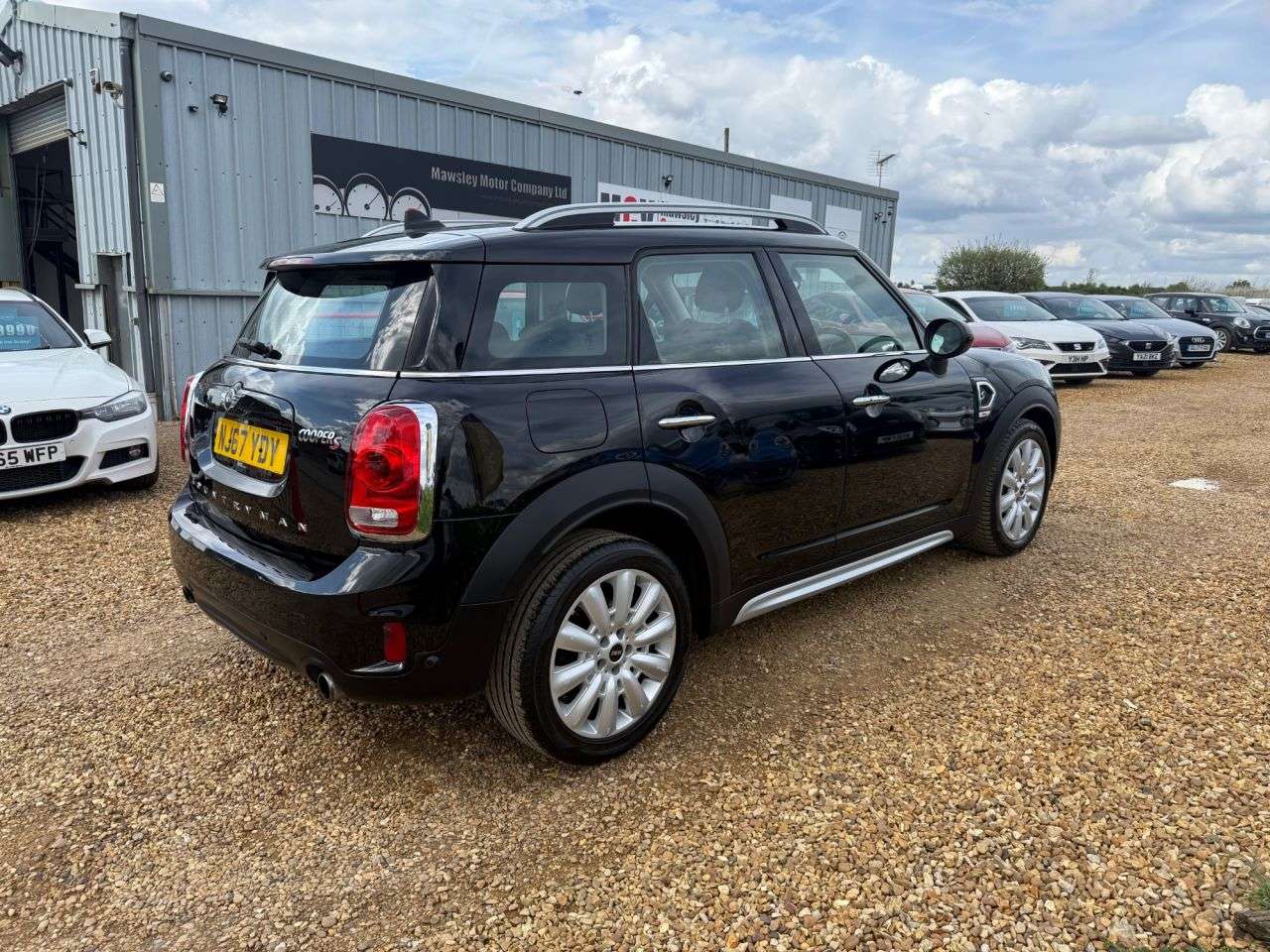 2017 MINI COUNTRYMAN 2017 MINI COUNTRYMAN