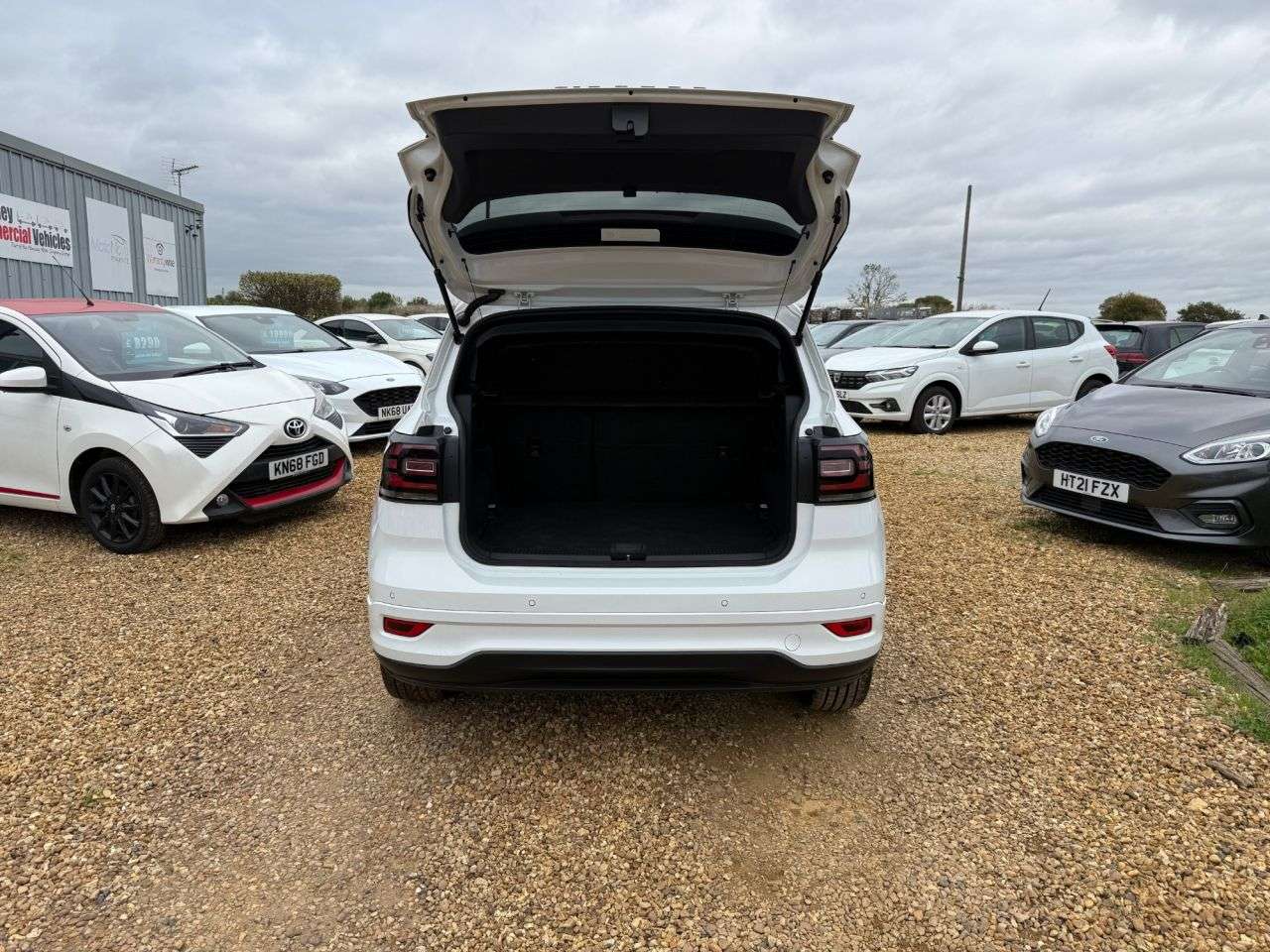 2020 VOLKSWAGEN T-CROSS 2020 VOLKSWAGEN T-CROSS