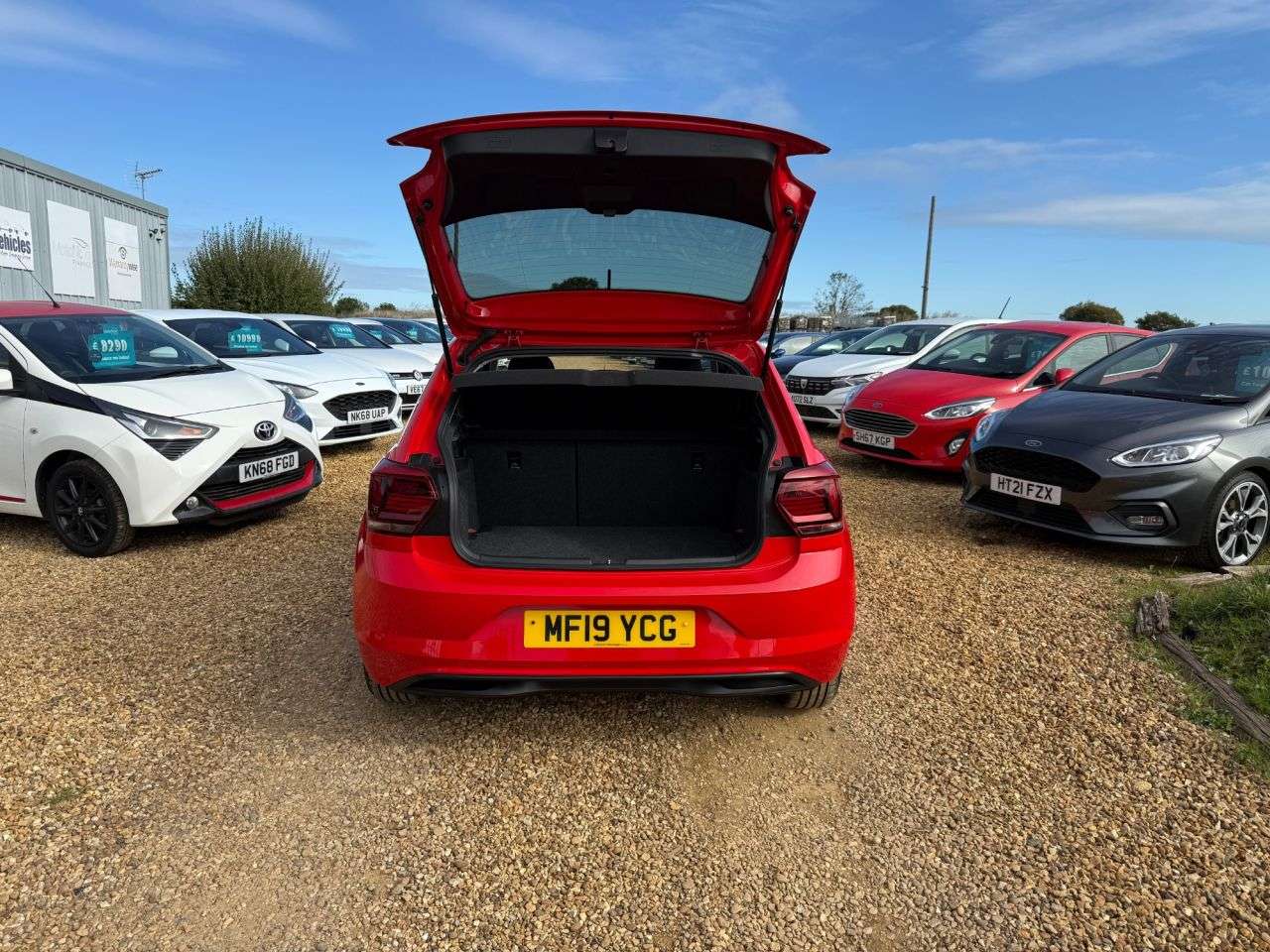 2019 VOLKSWAGEN POLO 2019 VOLKSWAGEN POLO