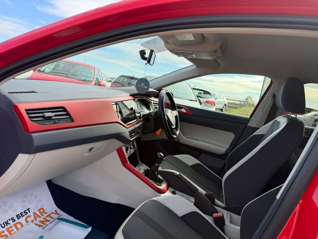2019 VOLKSWAGEN POLO 2019 VOLKSWAGEN POLO