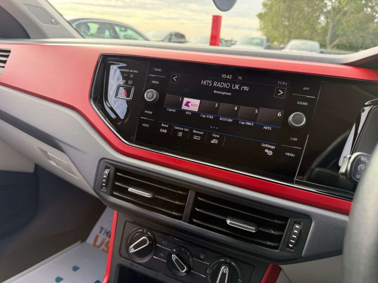 2019 VOLKSWAGEN POLO 2019 VOLKSWAGEN POLO