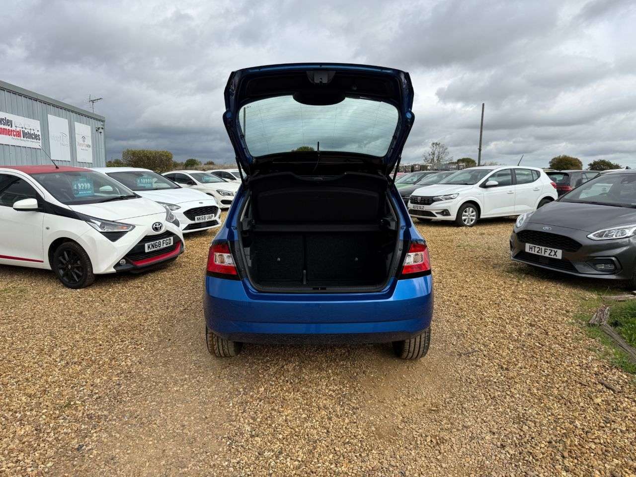 2017 SKODA FABIA 2017 SKODA FABIA