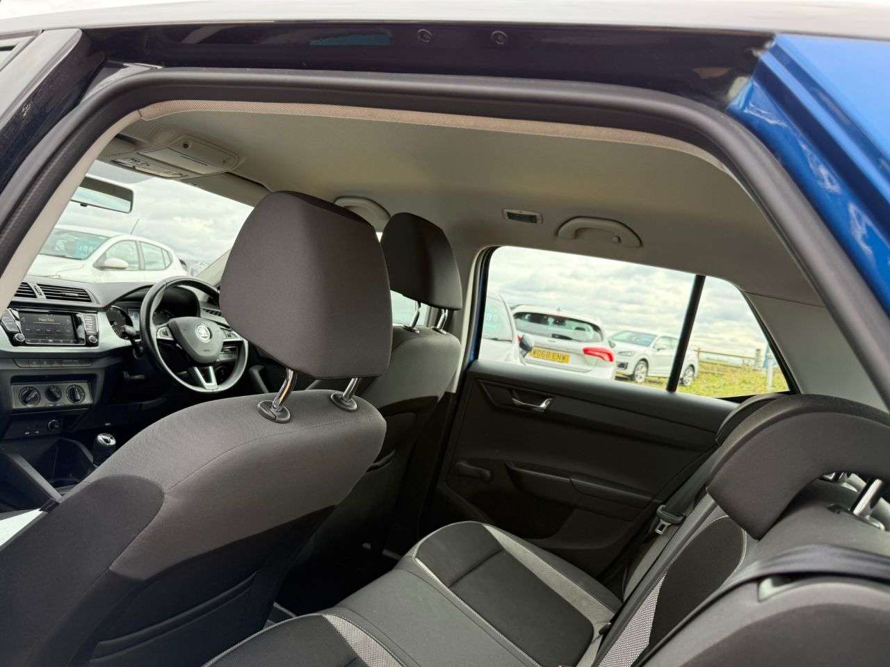 2017 SKODA FABIA 2017 SKODA FABIA