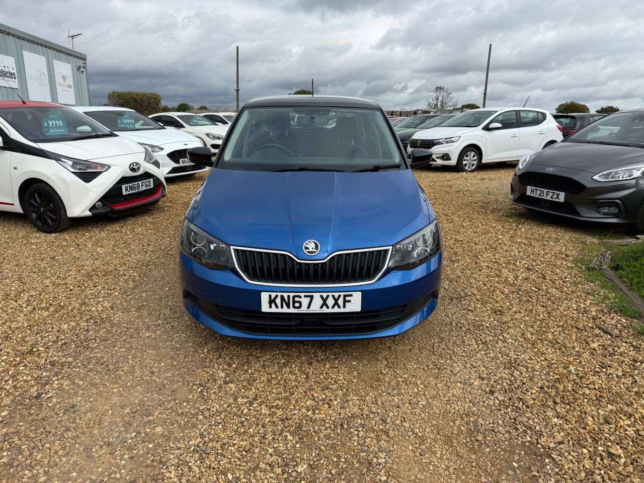 2017 SKODA FABIA 2017 SKODA FABIA