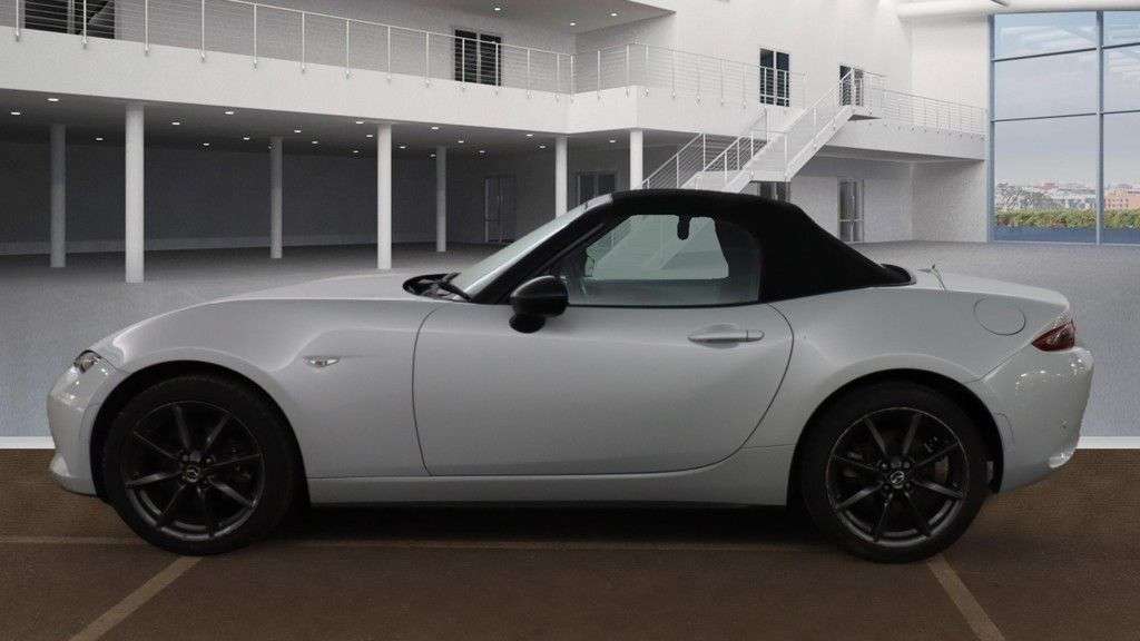 2016 MAZDA MX-5 2016 MAZDA MX-5