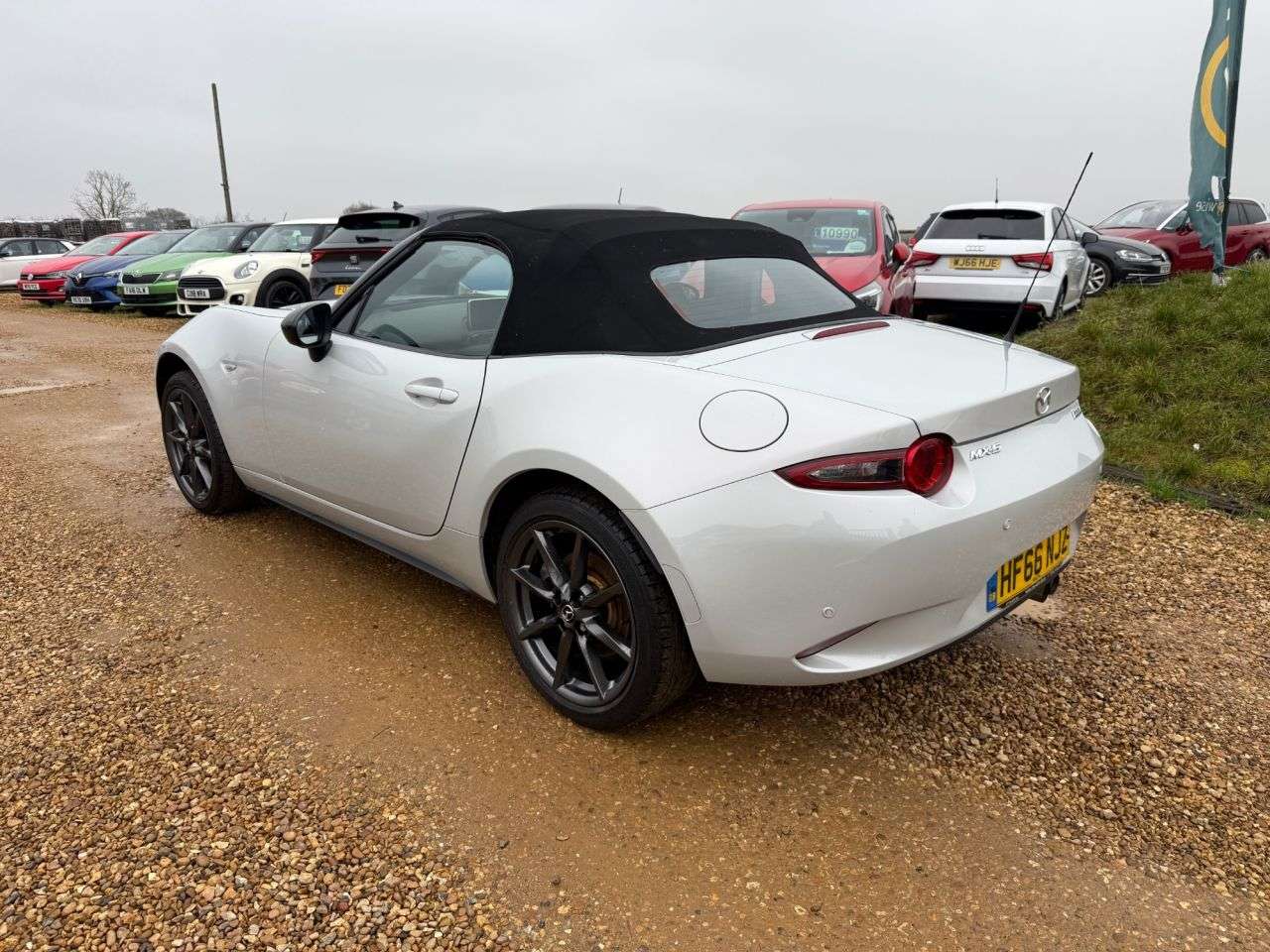 2016 MAZDA MX-5 2016 MAZDA MX-5
