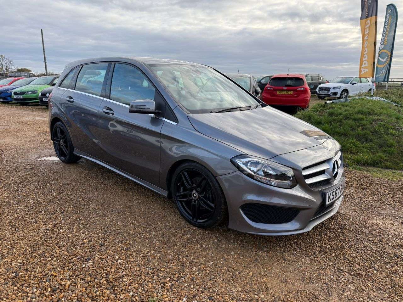 2017 MERCEDES-BENZ B-CLASS 2017 MERCEDES-BENZ B-CLASS