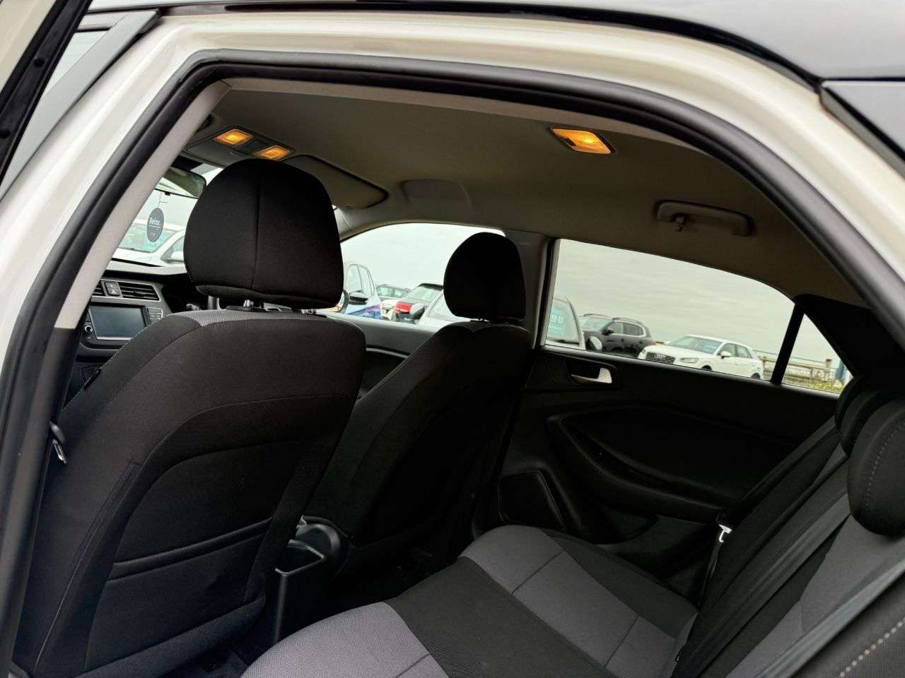 2020 HYUNDAI I20 2020 HYUNDAI I20