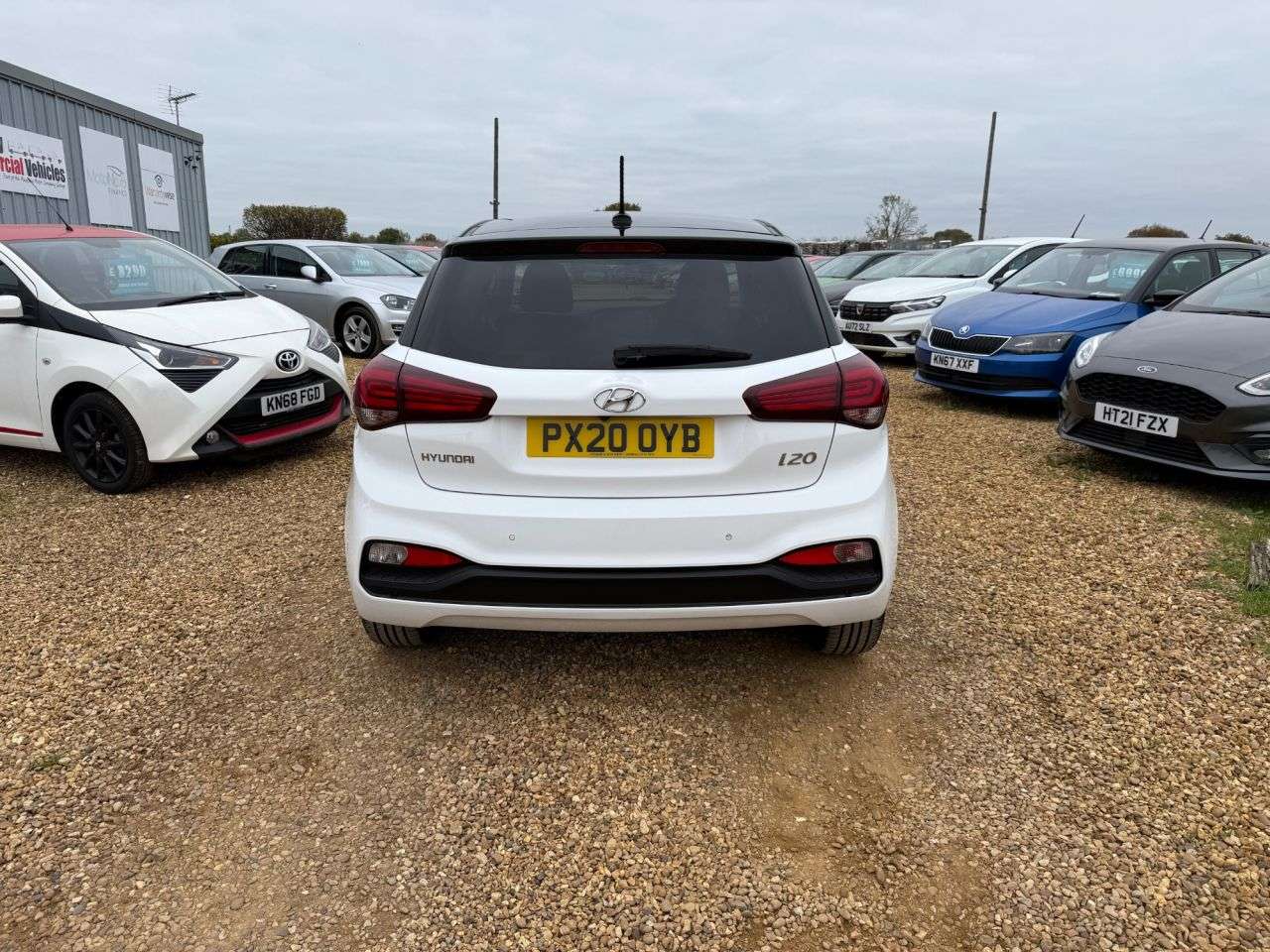 2020 HYUNDAI I20 2020 HYUNDAI I20