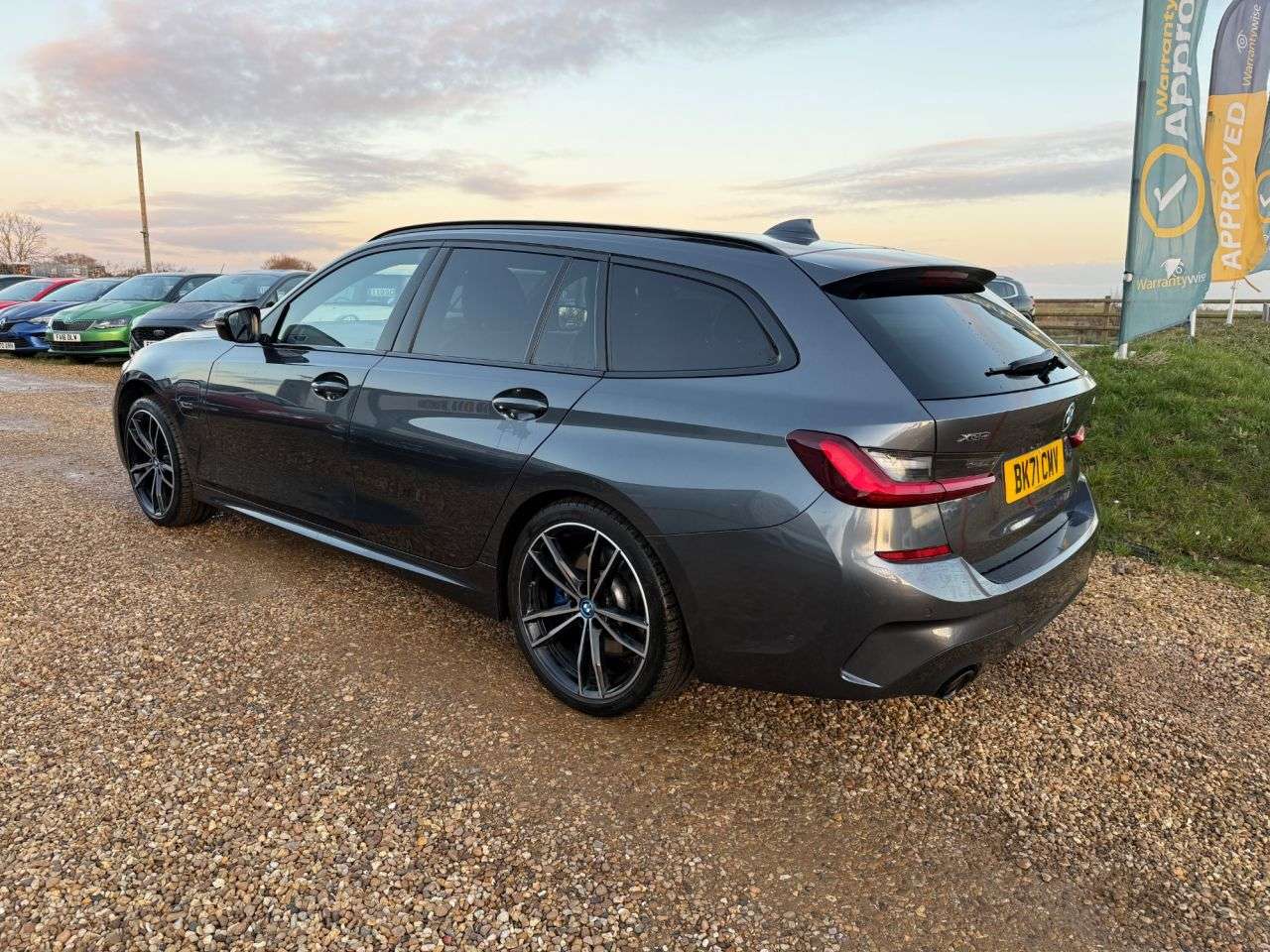 2021 BMW 3 SERIES 2021 BMW 3 SERIES