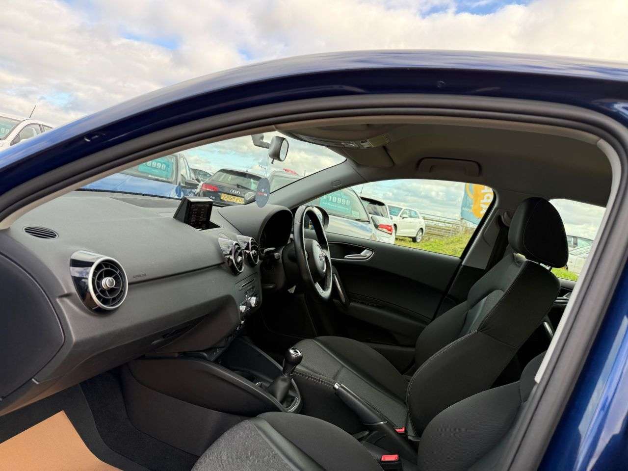 A 2017 AUDI A1 1.4 TFSI Sport Sportback 5dr Petrol Manual Euro 6 (s/s) (125 ps) A 2017 AUDI A1 1.4 TFSI Sport Sportback 5dr Petrol Manual Euro 6 (s/s) (125 ps)