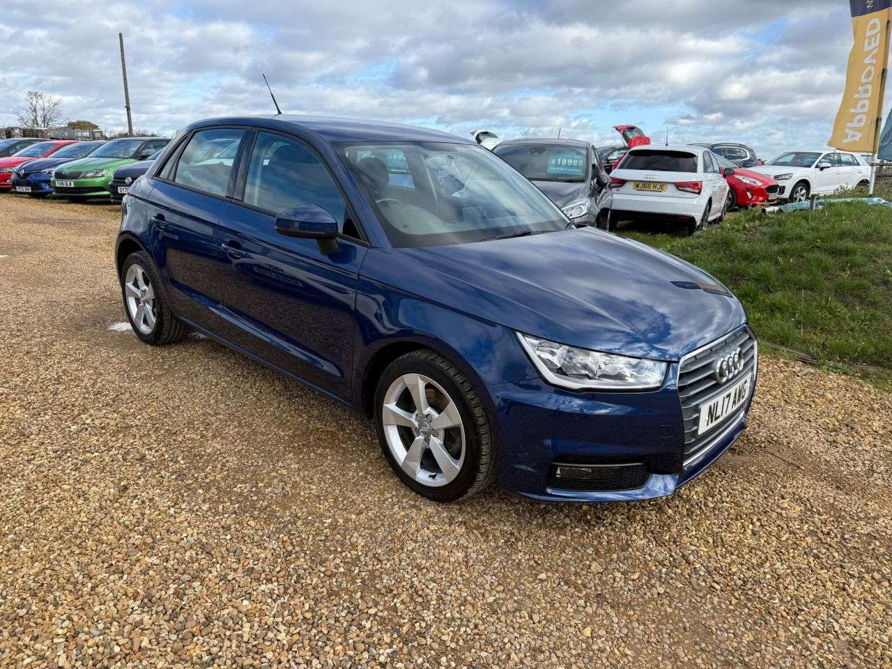2017 AUDI A1 2017 AUDI A1