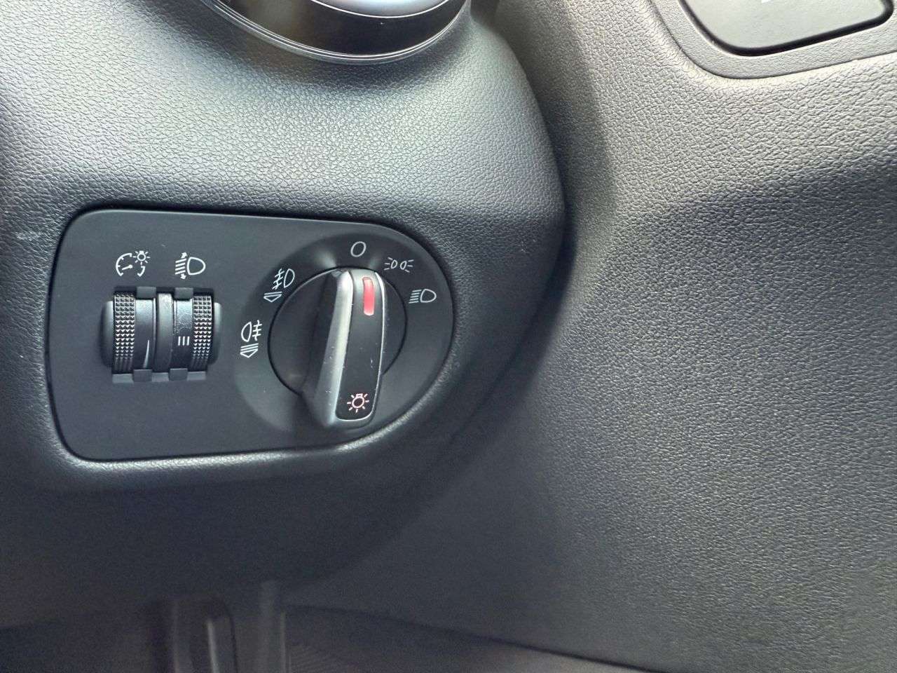 2017 AUDI A1 2017 AUDI A1