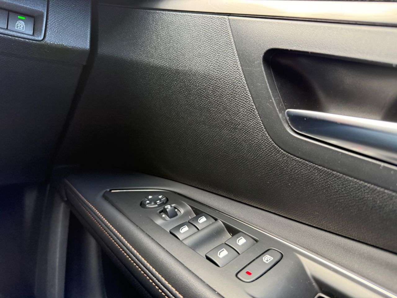 2019 PEUGEOT 5008 2019 PEUGEOT 5008