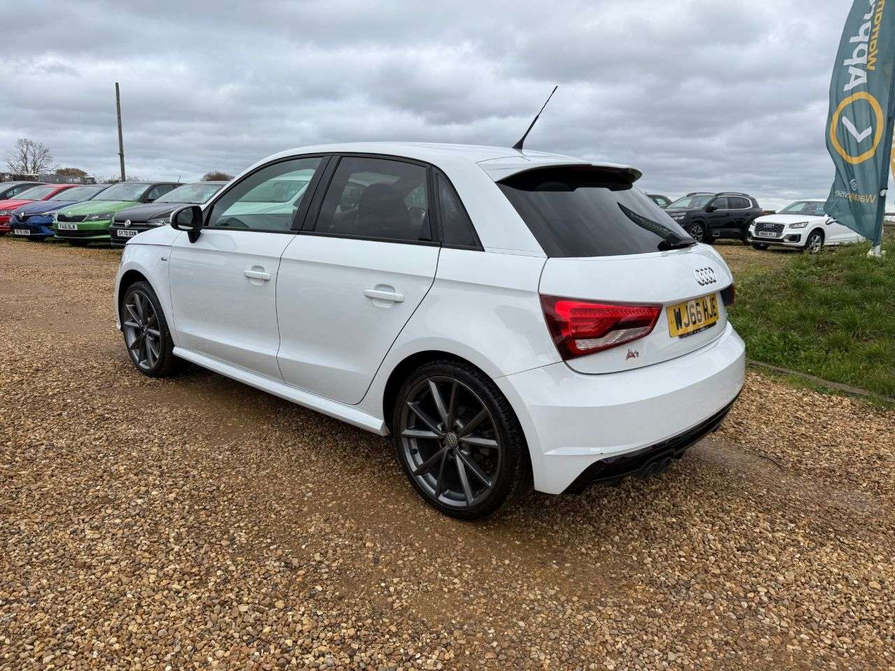 2016 AUDI A1 2016 AUDI A1