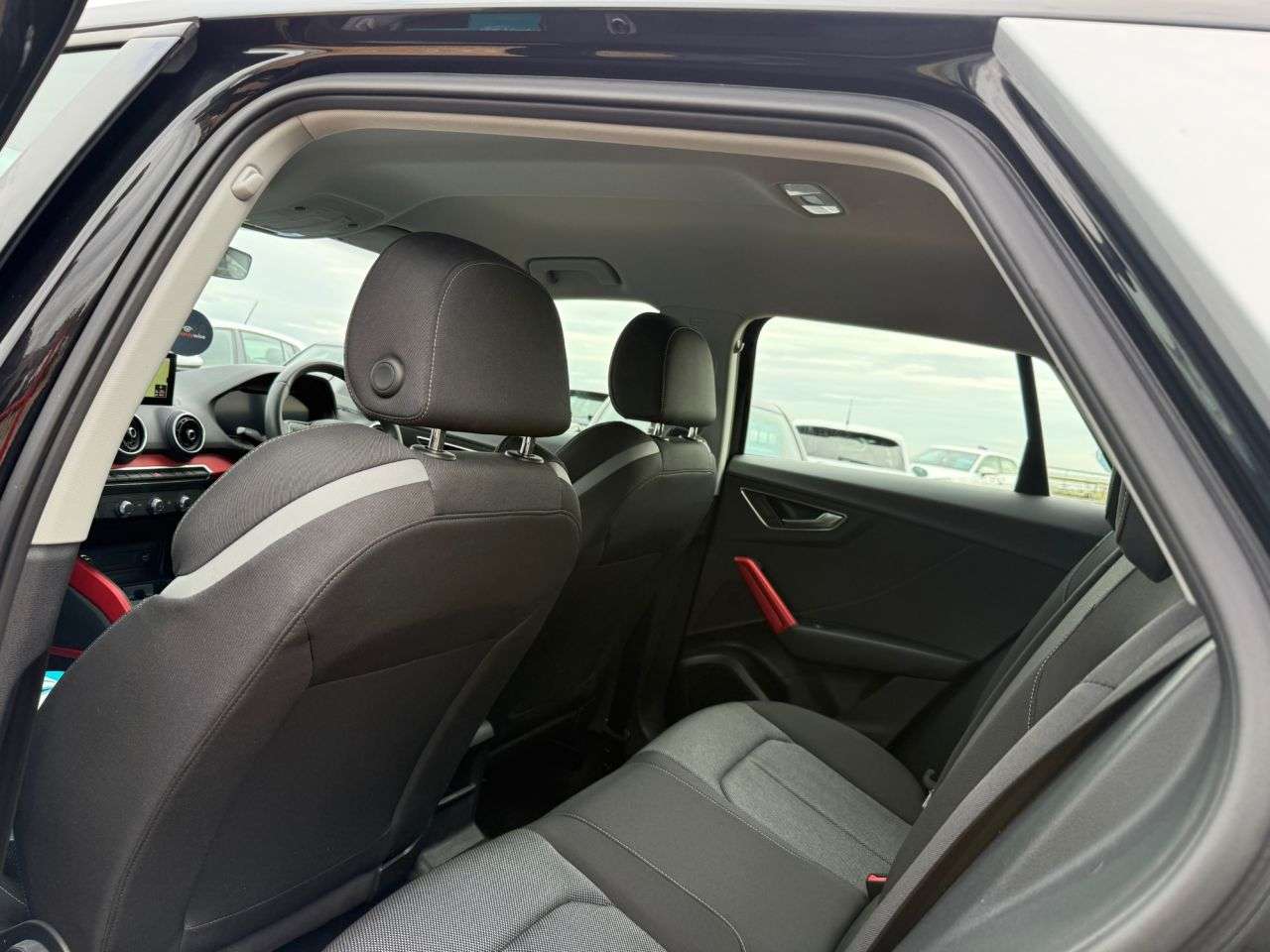 2017 AUDI Q2 2017 AUDI Q2