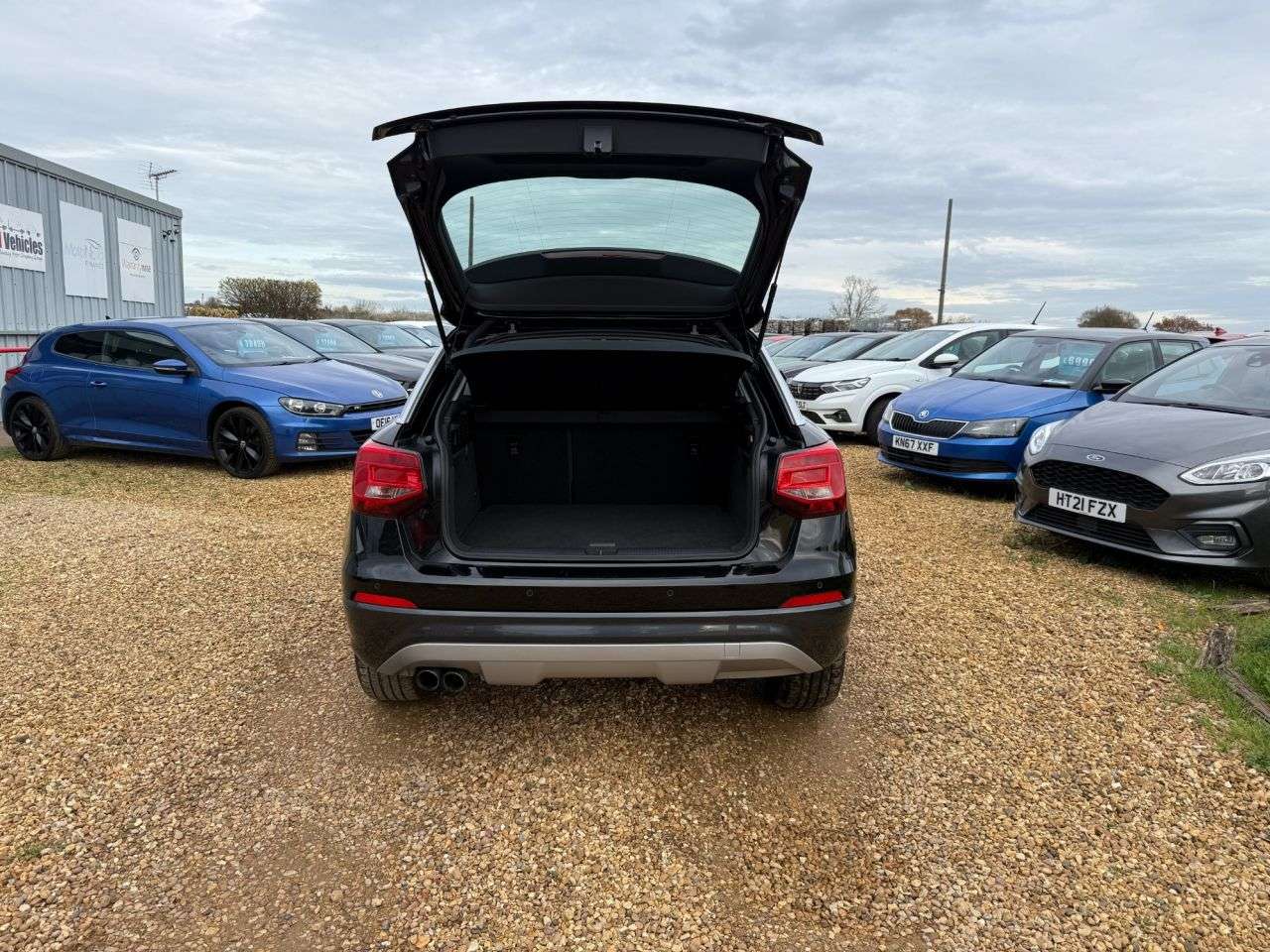 2017 AUDI Q2 2017 AUDI Q2