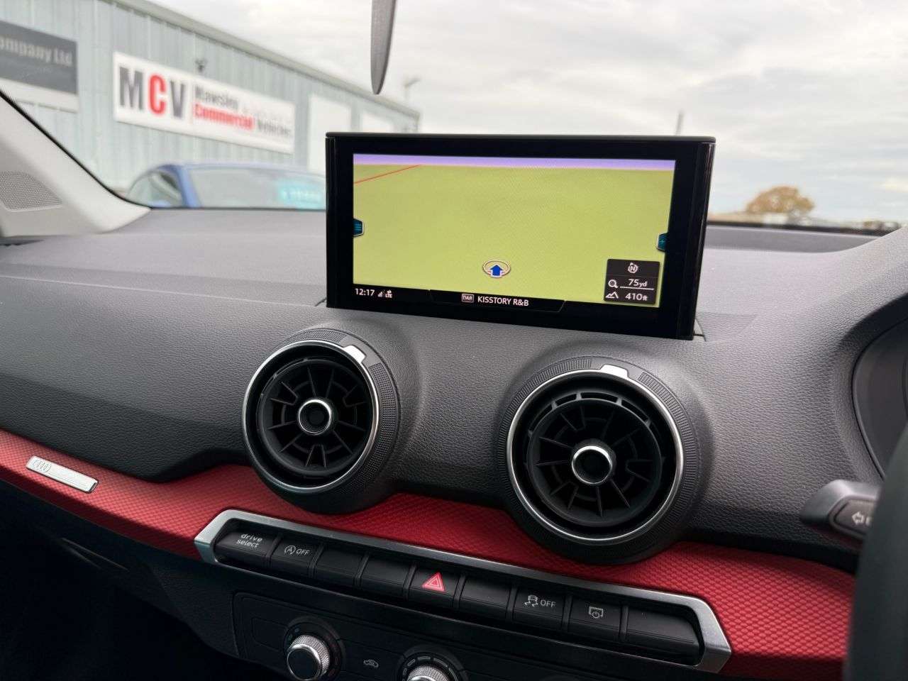 2017 AUDI Q2 2017 AUDI Q2