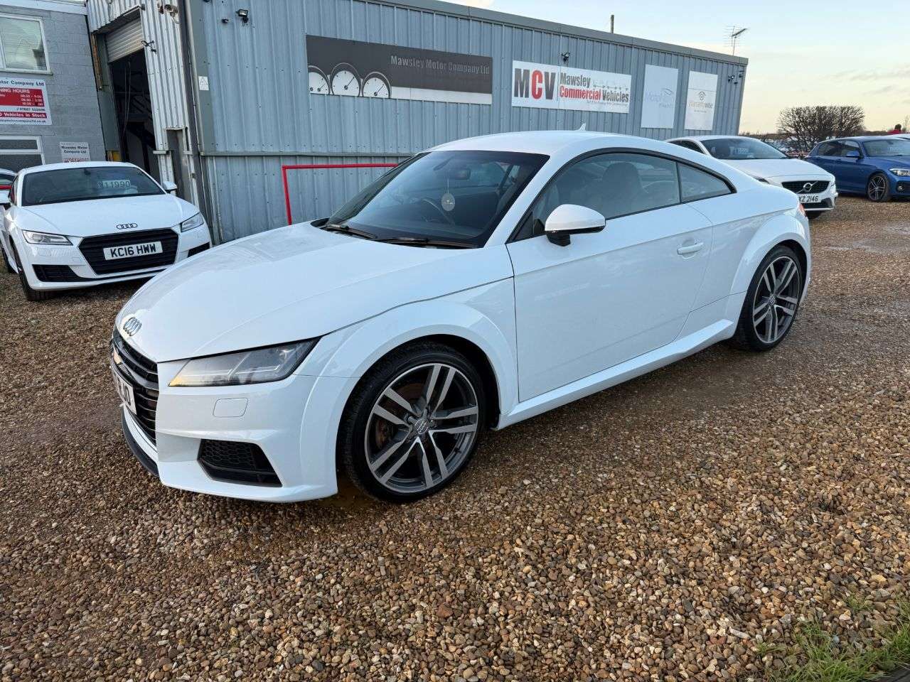A 2017 AUDI TT 1.8 TFSI S line Coupe 3dr Petrol Manual Euro 6 (s/s) (180 ps) A 2017 AUDI TT 1.8 TFSI S line Coupe 3dr Petrol Manual Euro 6 (s/s) (180 ps)
