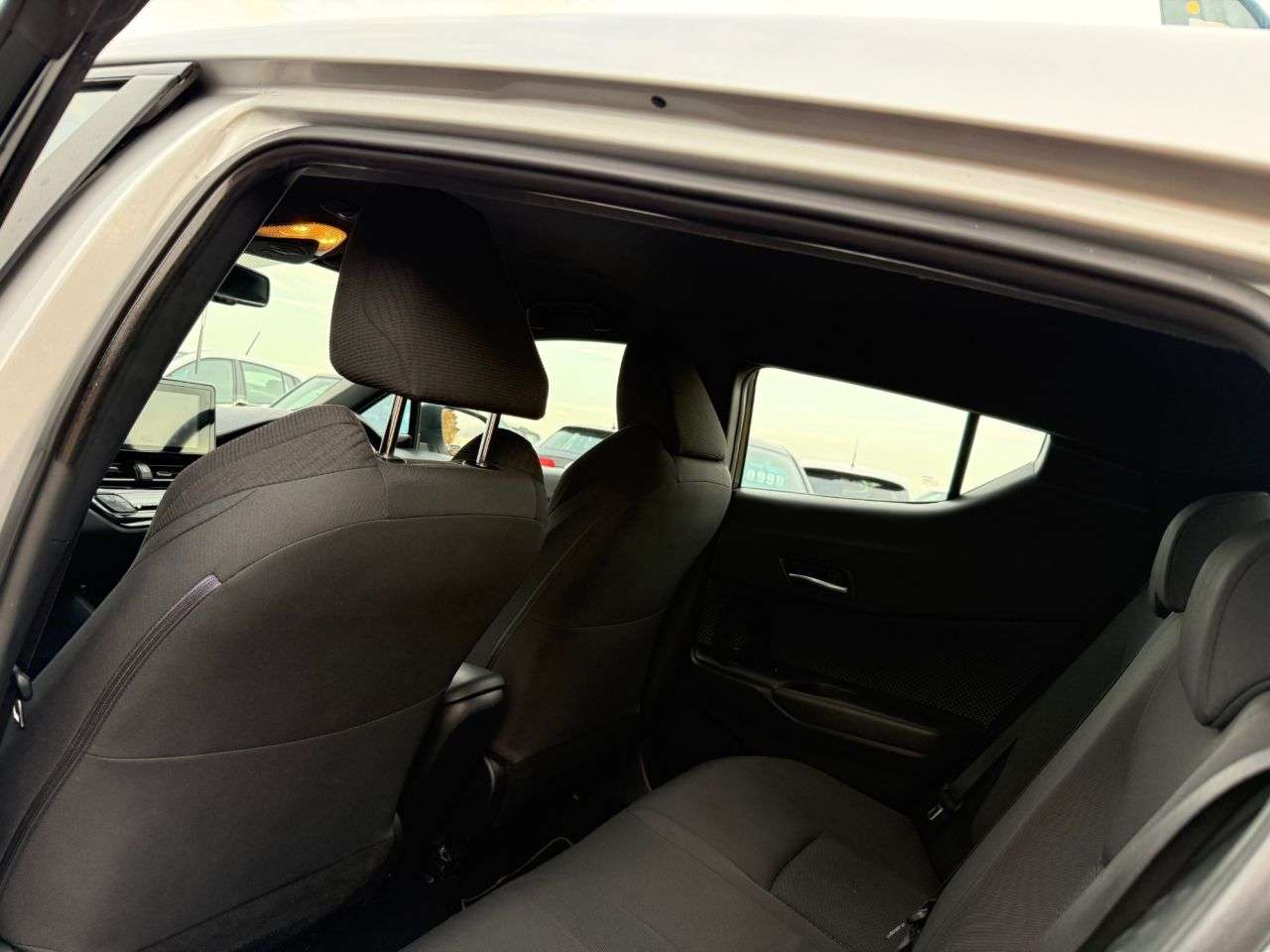 2018 TOYOTA C-HR 2018 TOYOTA C-HR