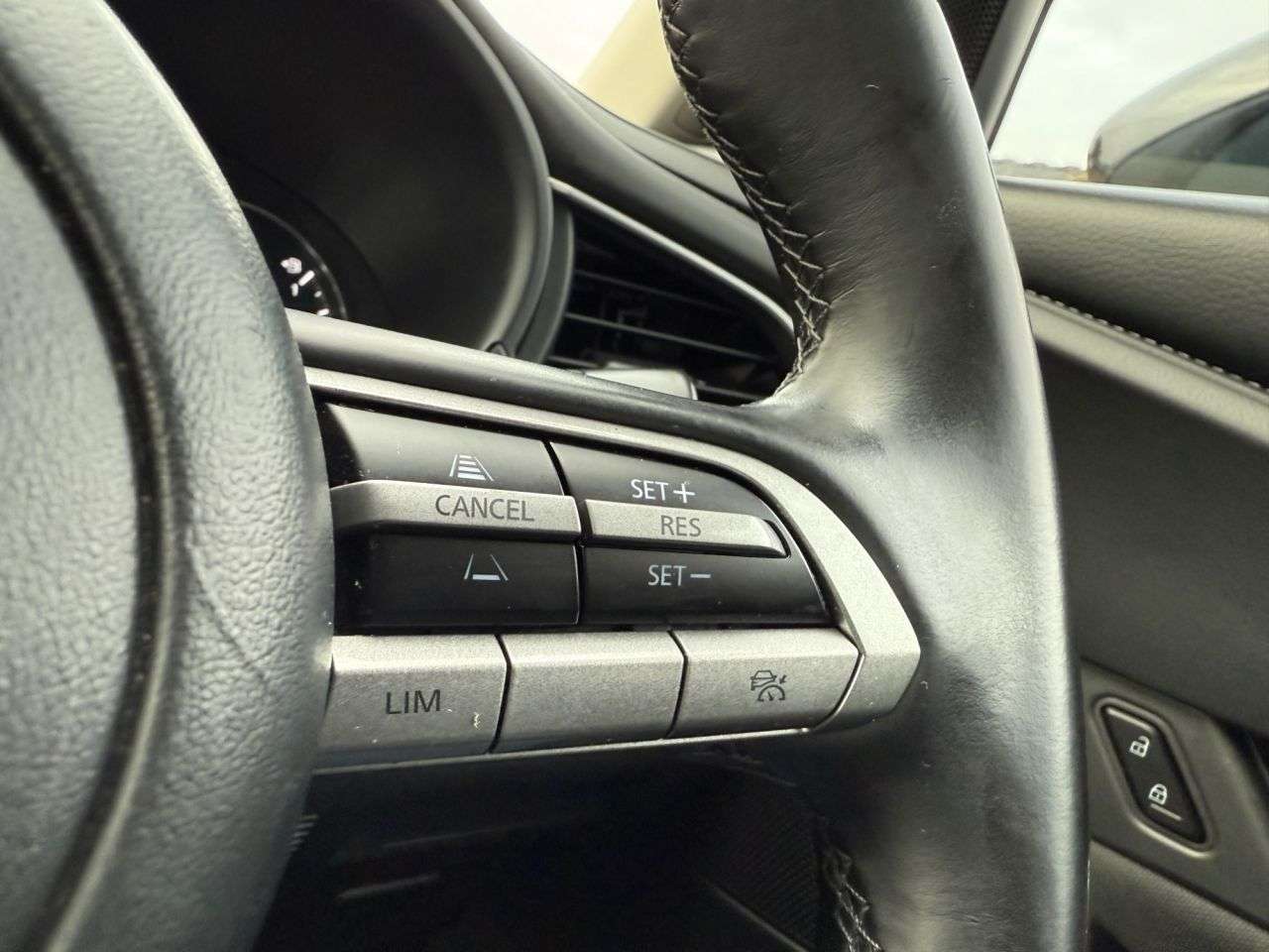 2021 MAZDA CX-30 2021 MAZDA CX-30