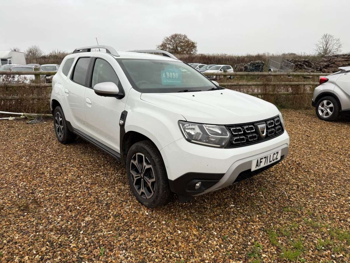 Check out this Dacia Duster 2021 Bi Fuel Manual