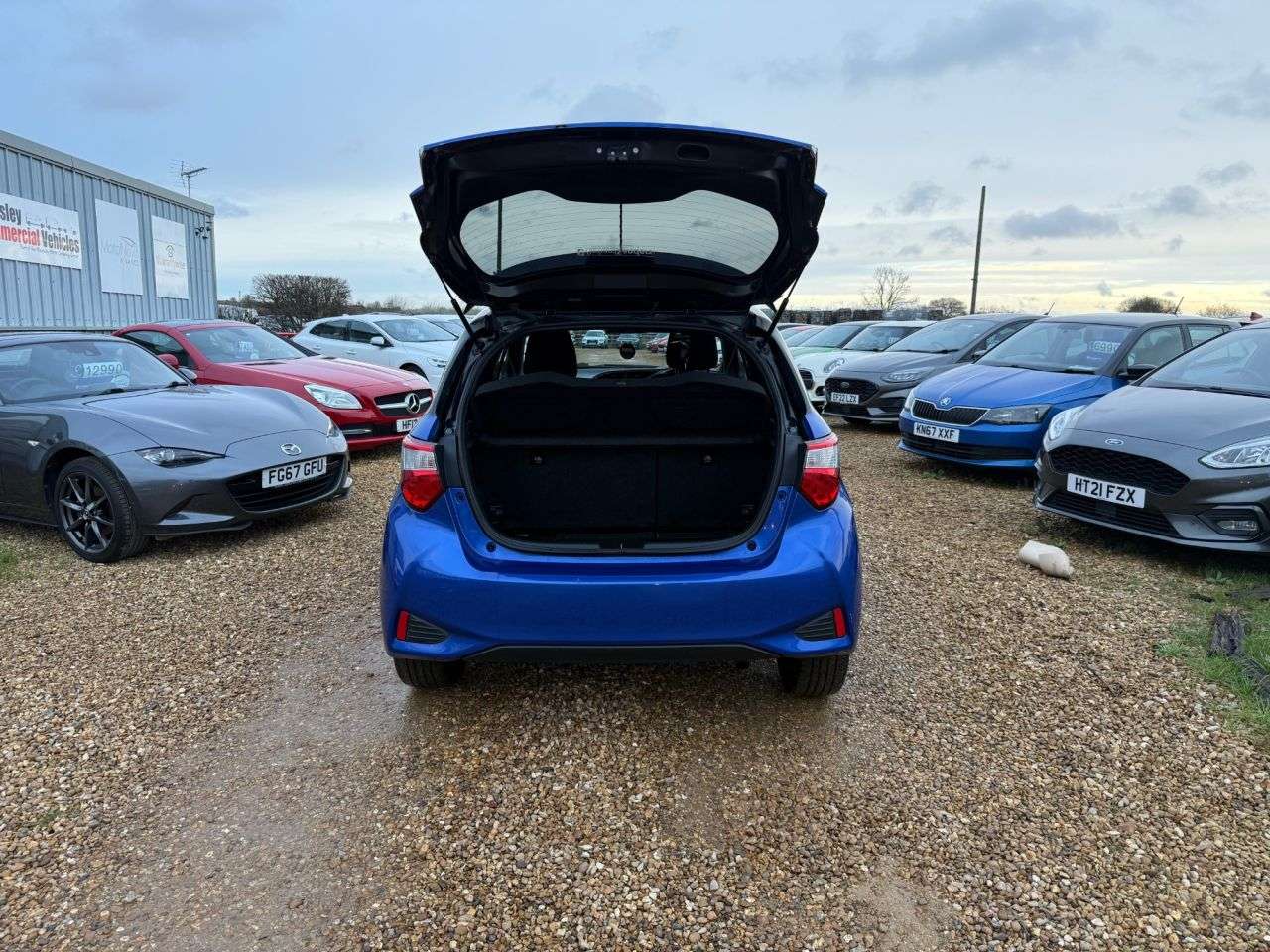 2018 TOYOTA YARIS 2018 TOYOTA YARIS