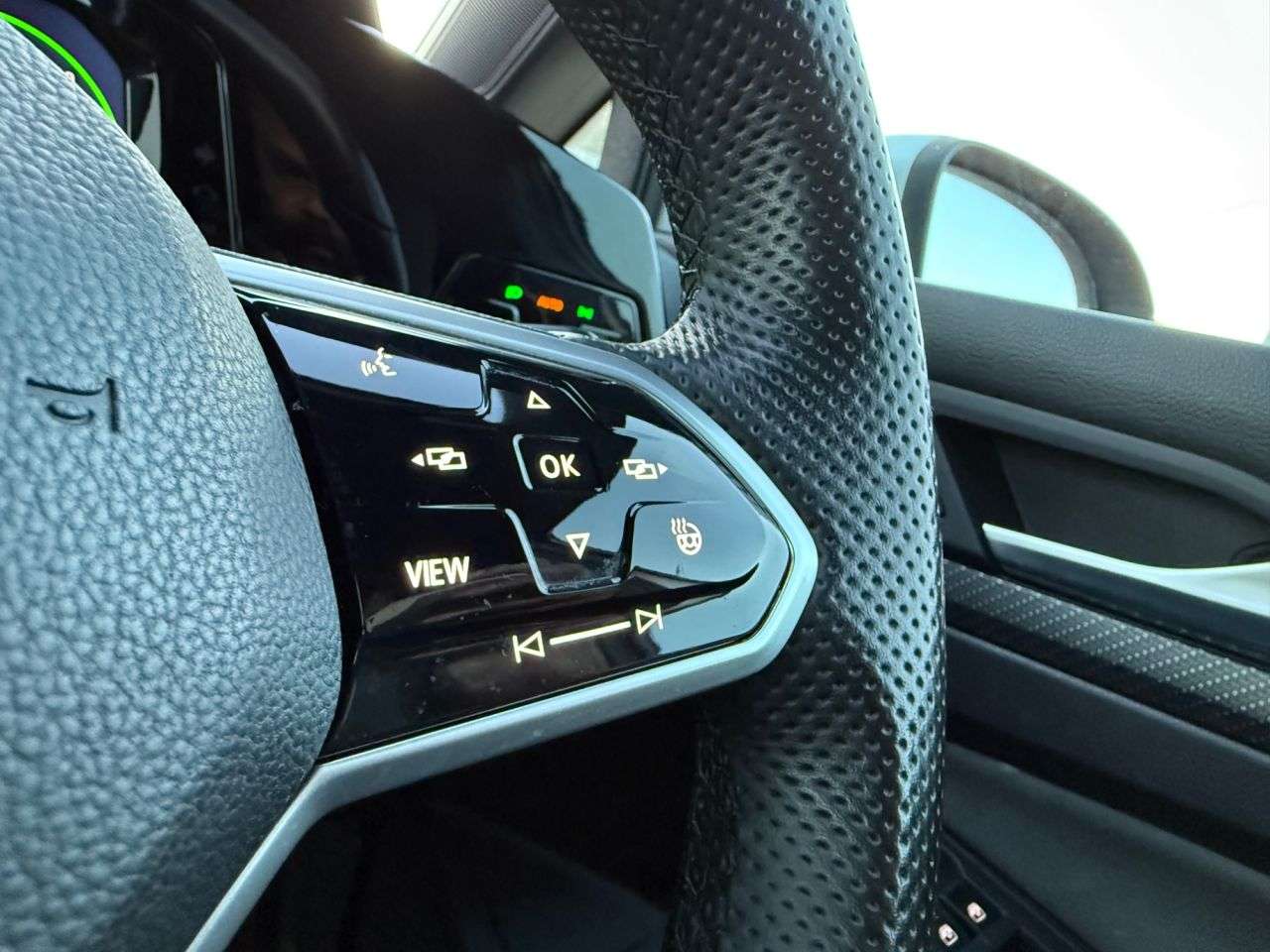 2022 VOLKSWAGEN GOLF 2022 VOLKSWAGEN GOLF