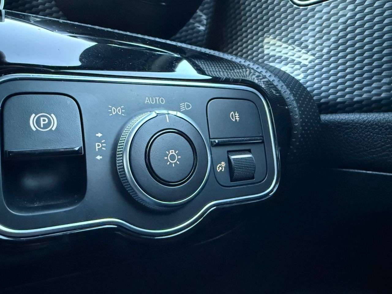 2018 MERCEDES-BENZ A-CLASS 2018 MERCEDES-BENZ A-CLASS