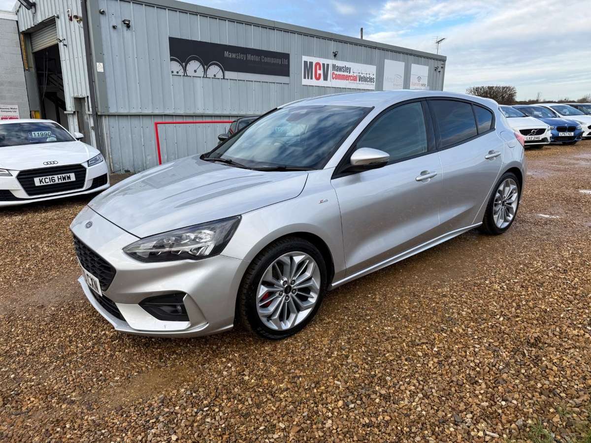 Check out this Ford Focus 2021 Petrol Manual