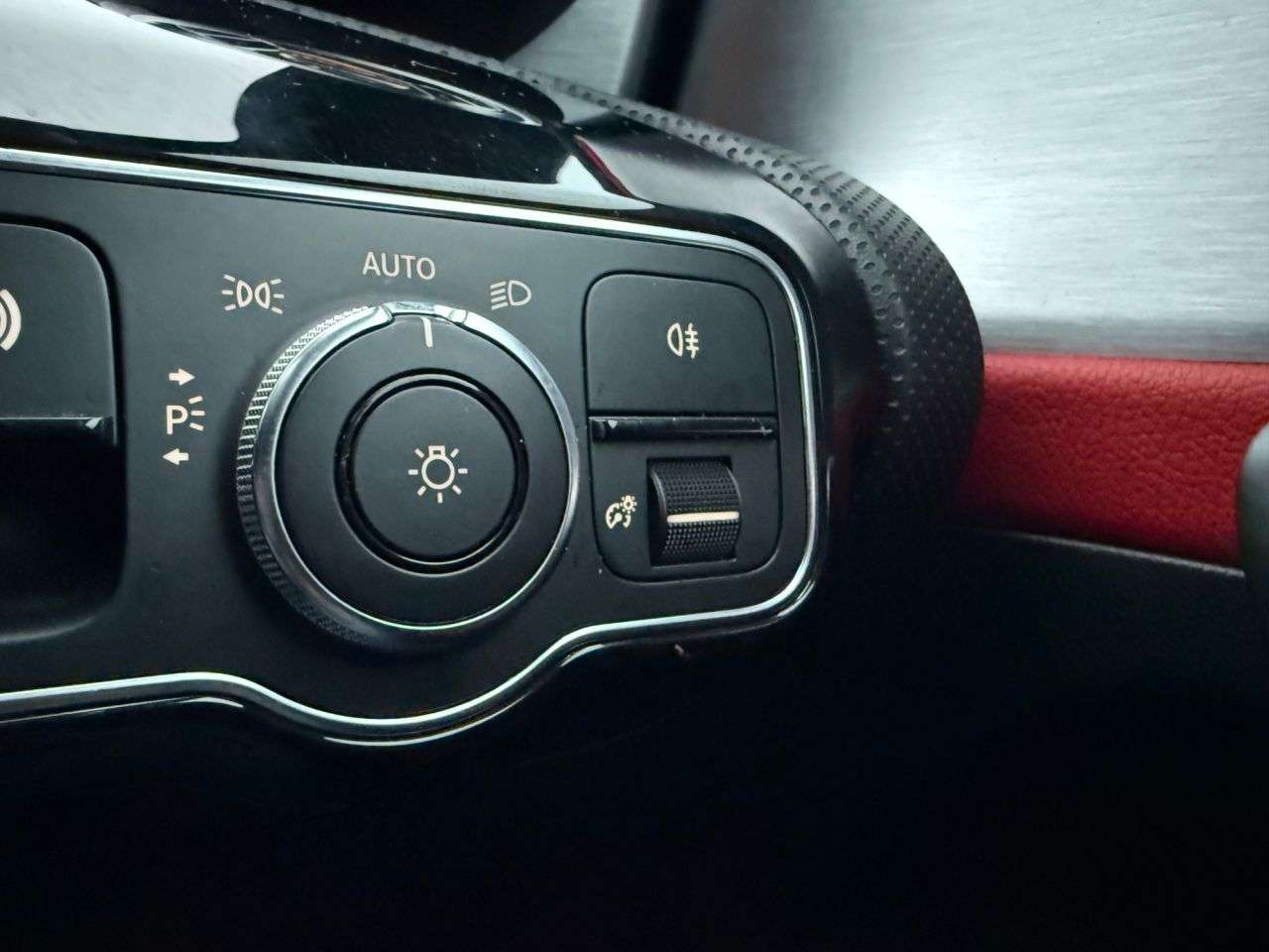 2019 MERCEDES-BENZ A-CLASS 2019 MERCEDES-BENZ A-CLASS