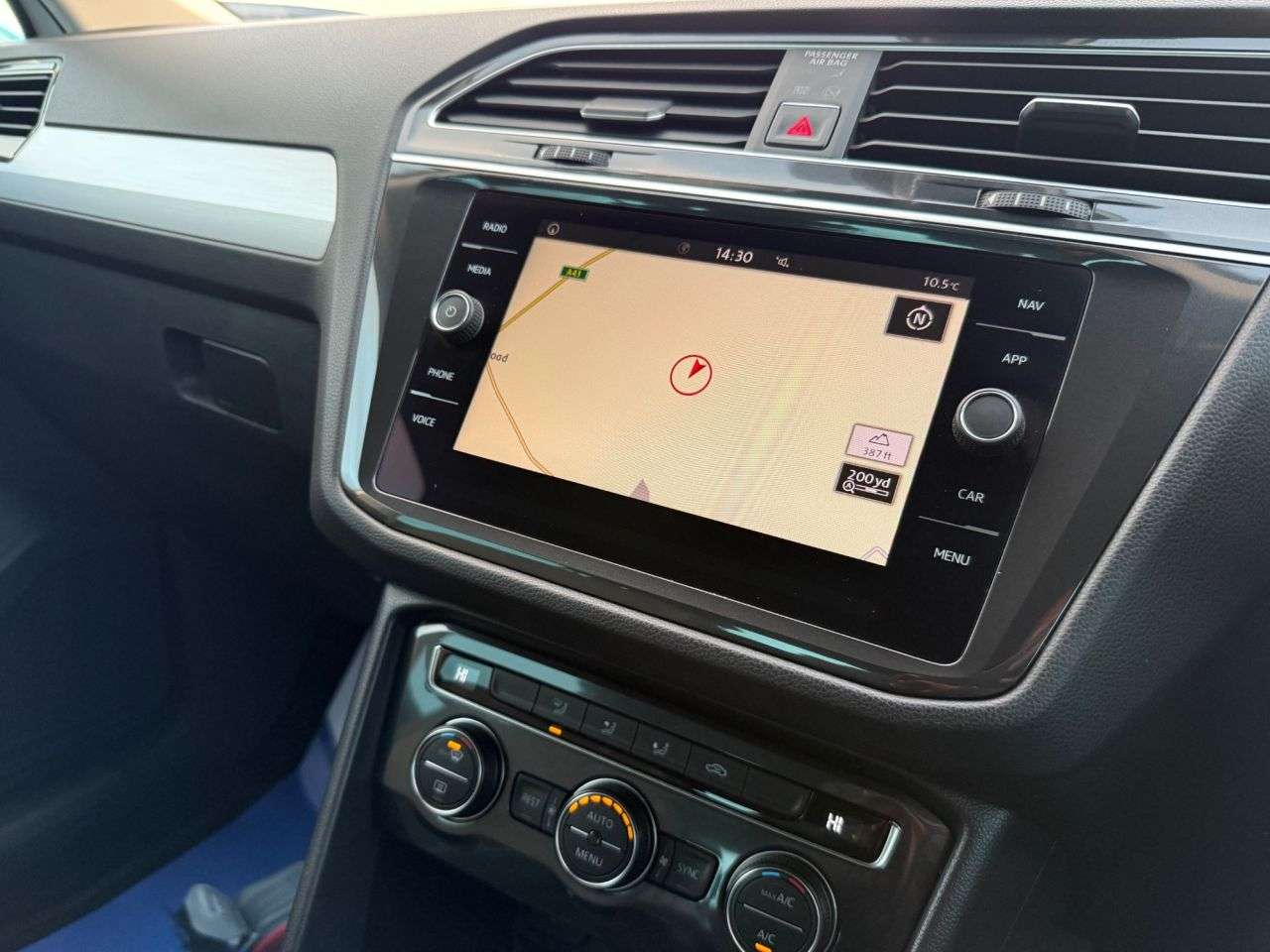 2018 VOLKSWAGEN TIGUAN 2018 VOLKSWAGEN TIGUAN