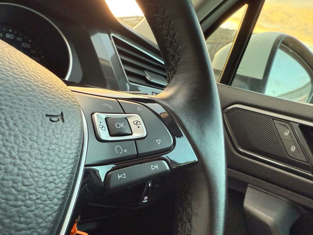 2018 VOLKSWAGEN TIGUAN 2018 VOLKSWAGEN TIGUAN