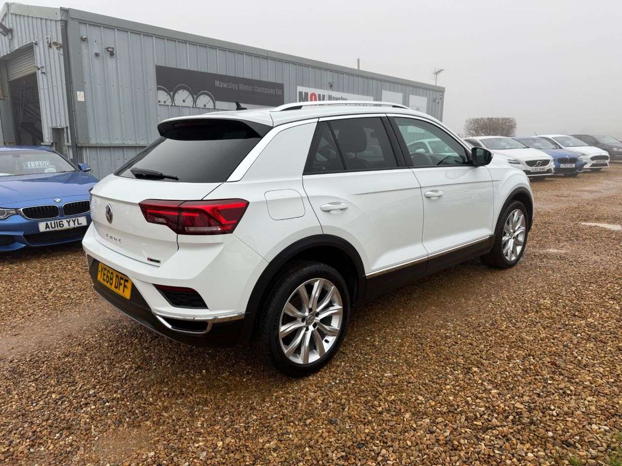 A 2018 VOLKSWAGEN T-ROC 2.0 TDI SEL SUV 5dr Diesel Manual 4Motion Euro 6 (s/s) (150 ps) A 2018 VOLKSWAGEN T-ROC 2.0 TDI SEL SUV 5dr Diesel Manual 4Motion Euro 6 (s/s) (150 ps)