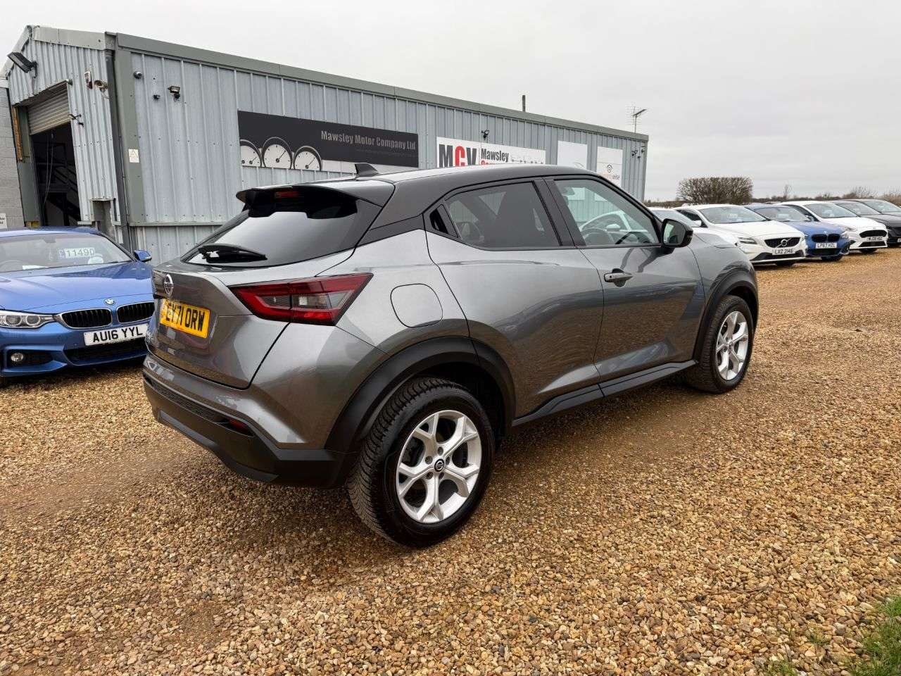 A 2021 NISSAN JUKE 1.0 DIG-T N-Connecta SUV 5dr Petrol Manual Euro 6 (s/s) (114 ps) A 2021 NISSAN JUKE 1.0 DIG-T N-Connecta SUV 5dr Petrol Manual Euro 6 (s/s) (114 ps)