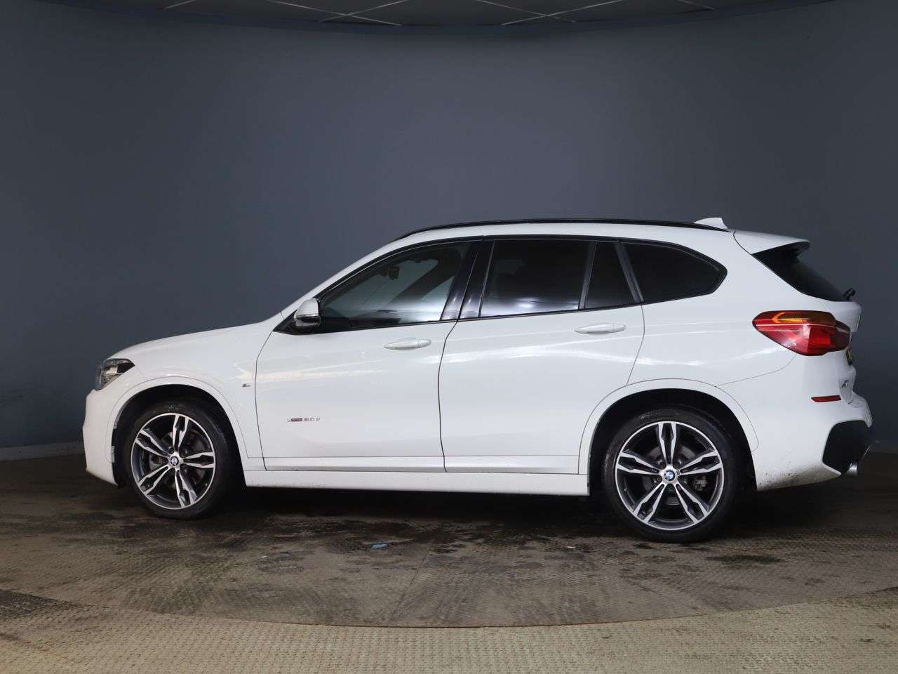 2017 BMW X1 2017 BMW X1