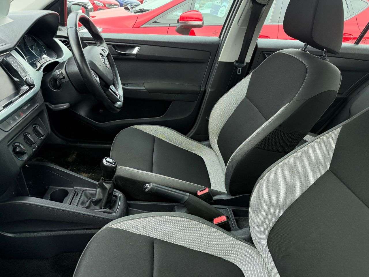 2017 SKODA FABIA 2017 SKODA FABIA