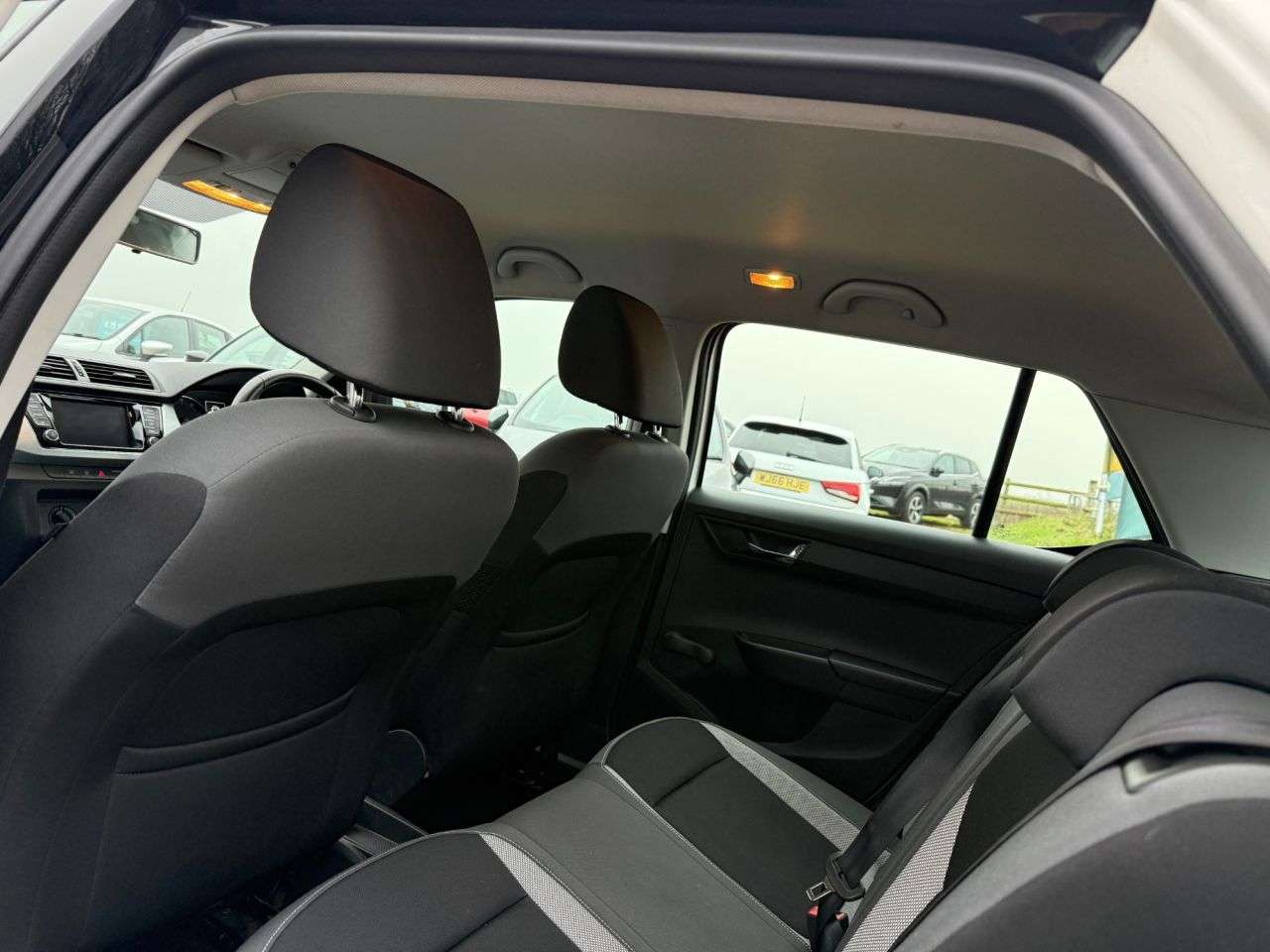 2017 SKODA FABIA 2017 SKODA FABIA