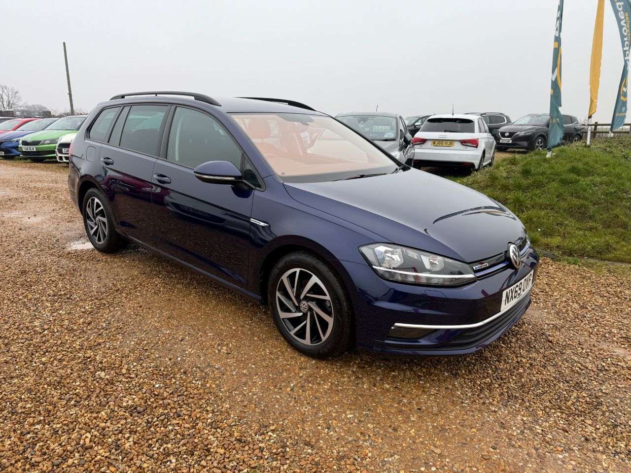 2019 VOLKSWAGEN GOLF 2019 VOLKSWAGEN GOLF