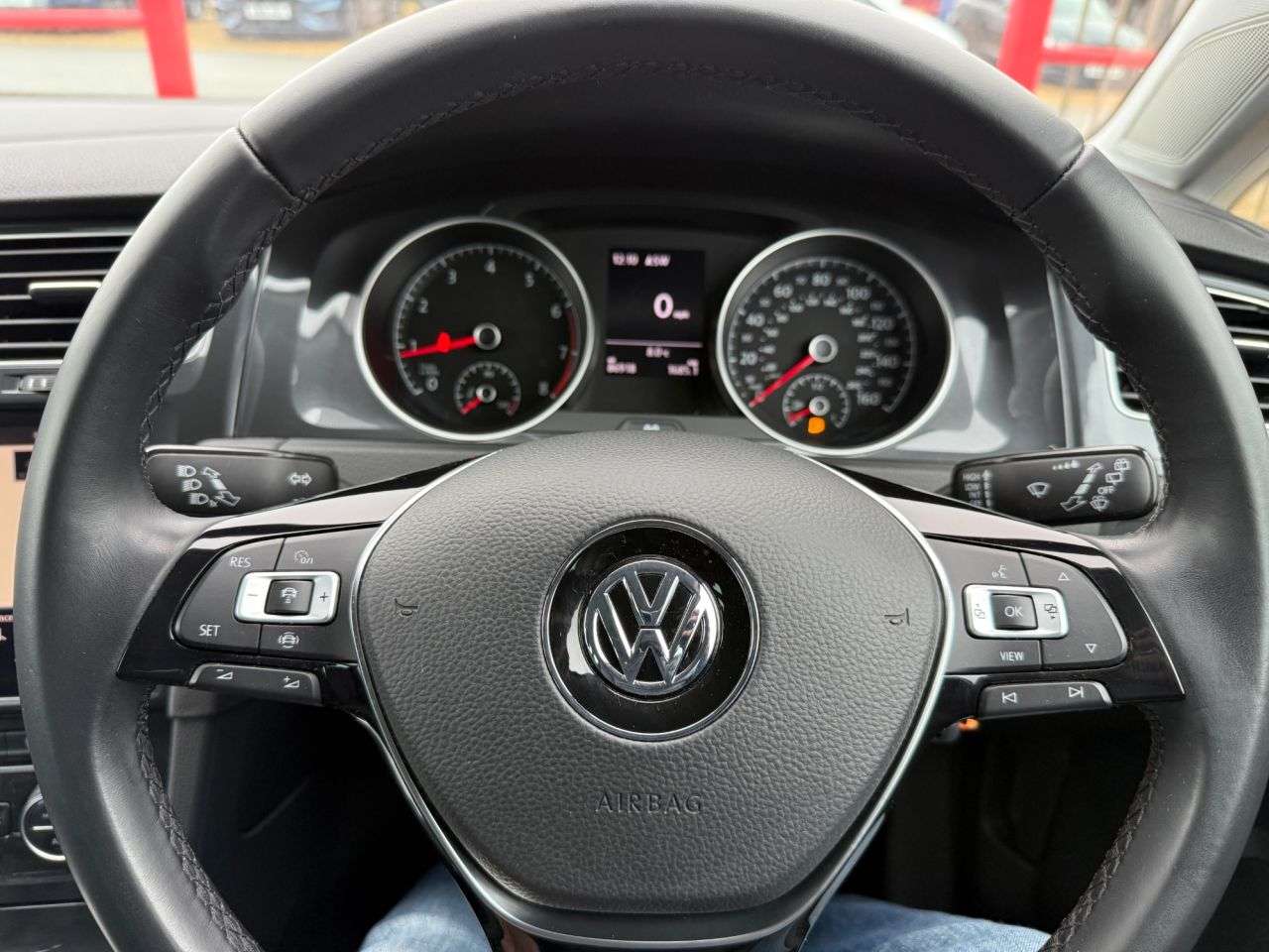2019 VOLKSWAGEN GOLF 2019 VOLKSWAGEN GOLF