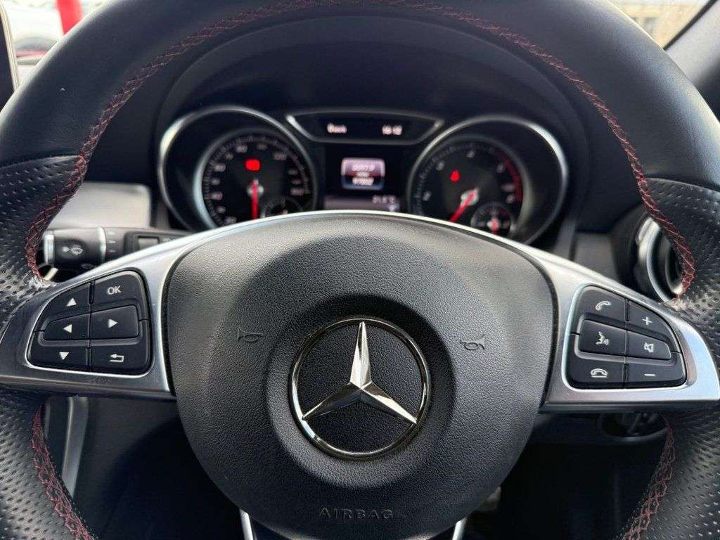 2017 MERCEDES-BENZ GLA 2017 MERCEDES-BENZ GLA