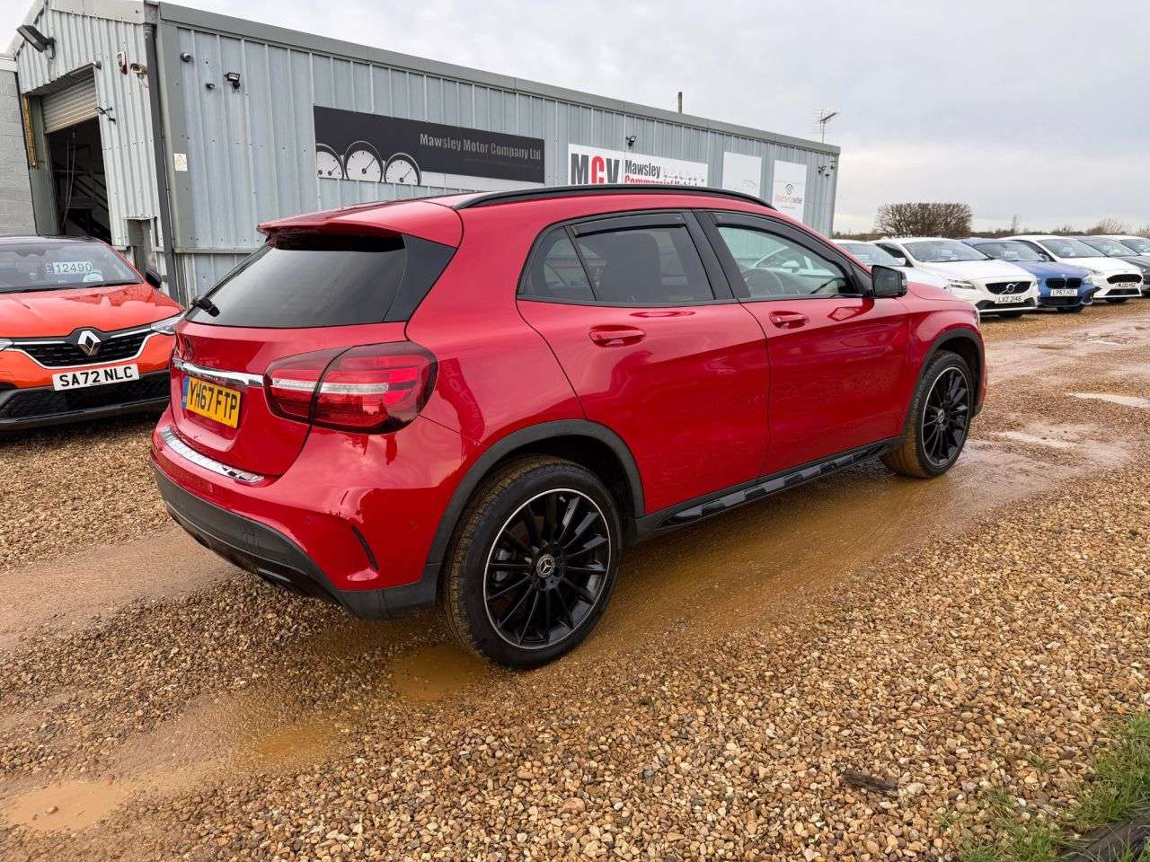 A 2017 MERCEDES-BENZ GLA 2.1 GLA200d AMG Line (Premium) SUV 5dr Diesel Manual Euro 6 (s/s) (136 ps) A 2017 MERCEDES-BENZ GLA 2.1 GLA200d AMG Line (Premium) SUV 5dr Diesel Manual Euro 6 (s/s) (136 ps)